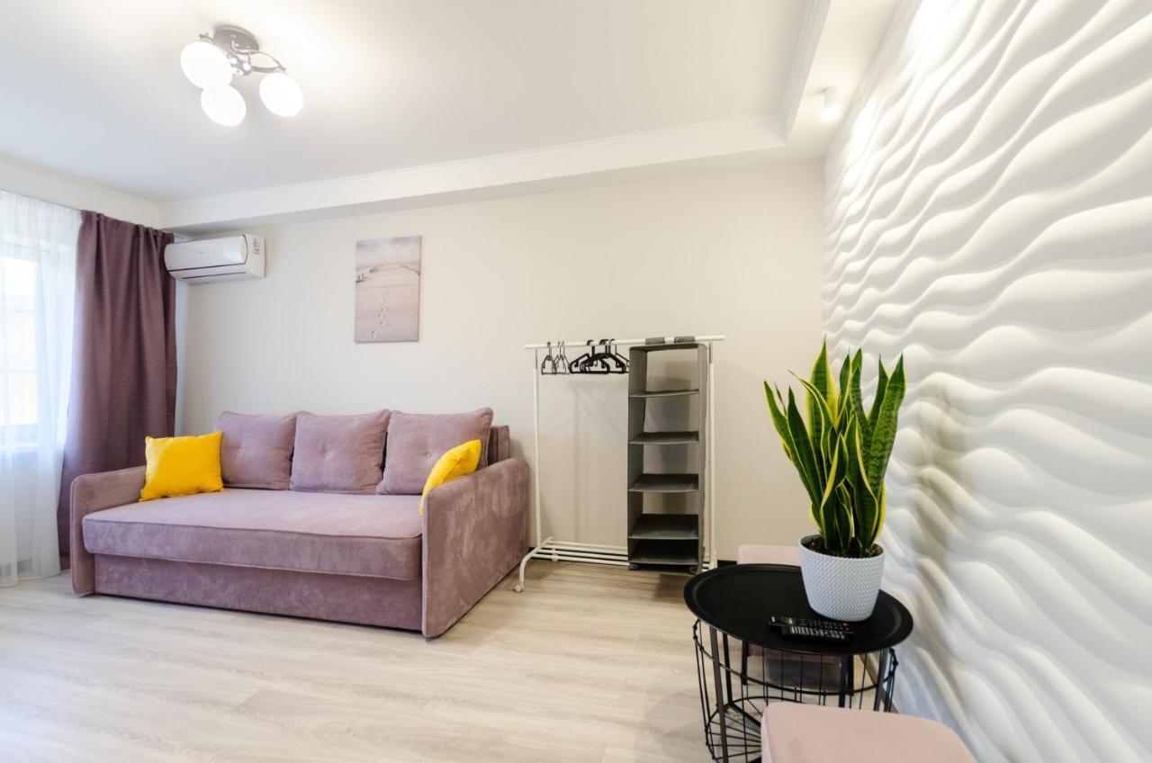 Artal Apartment On Obolonskyi Avenue 16 Kiew Exterior foto